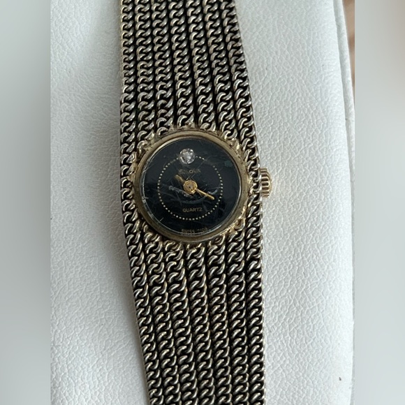 Bulova Ladies Watch Rare Vintage Mesh Bracelet Diamond in Black Dial - Picture 4 of 12